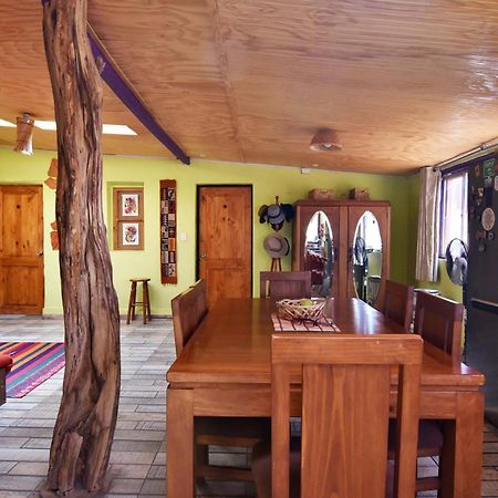 Hostal Ayni Сан-Педро-де-Атакама Екстер'єр фото